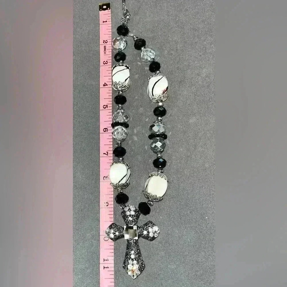 Cross necklace beaded rhinestone blingy, sparkly statement piece black white - Picture 4 of 4